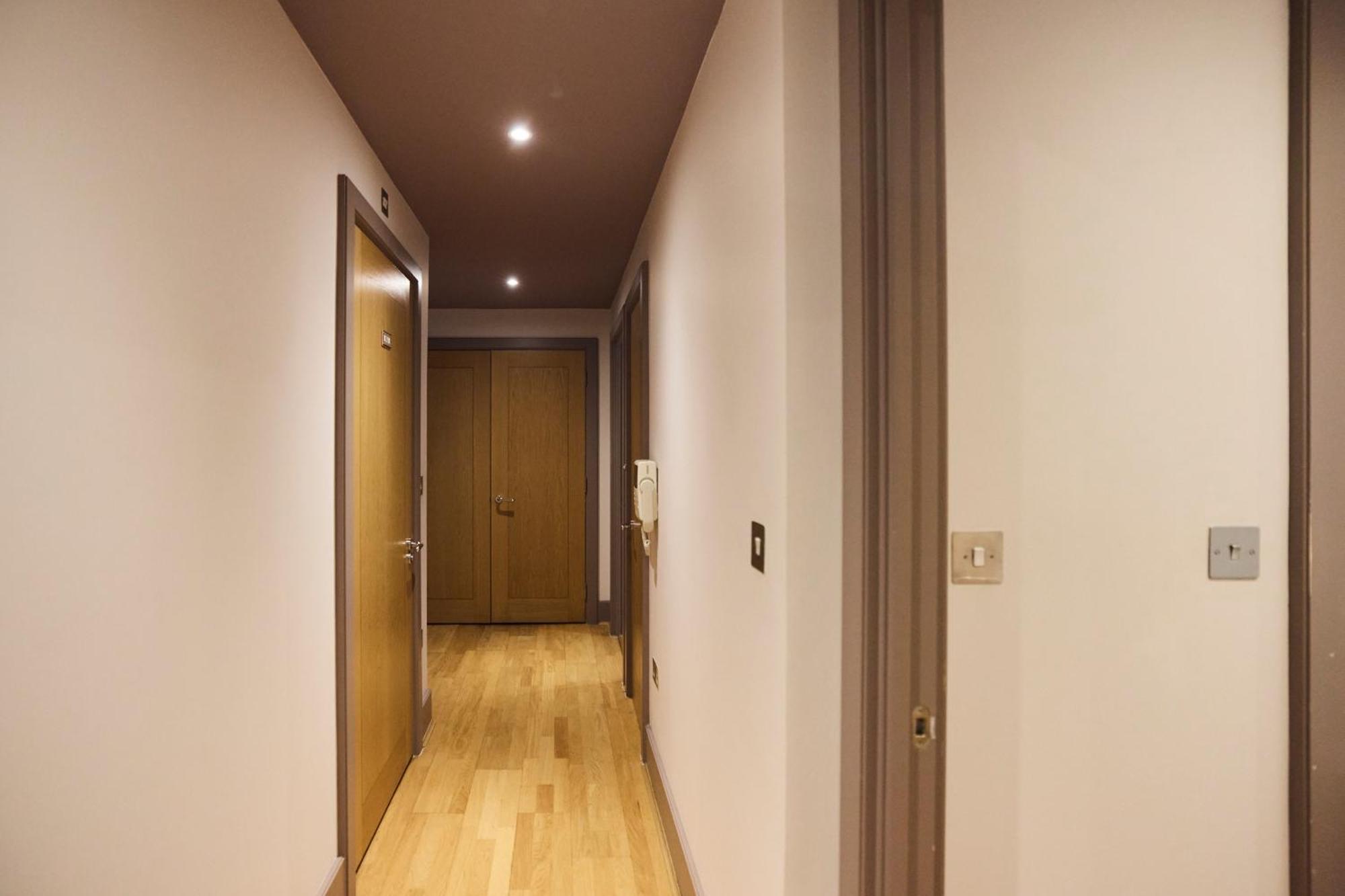The Vauxhall Hideout - Comfy 2Bdr Flat With Balcony London Exterior foto
